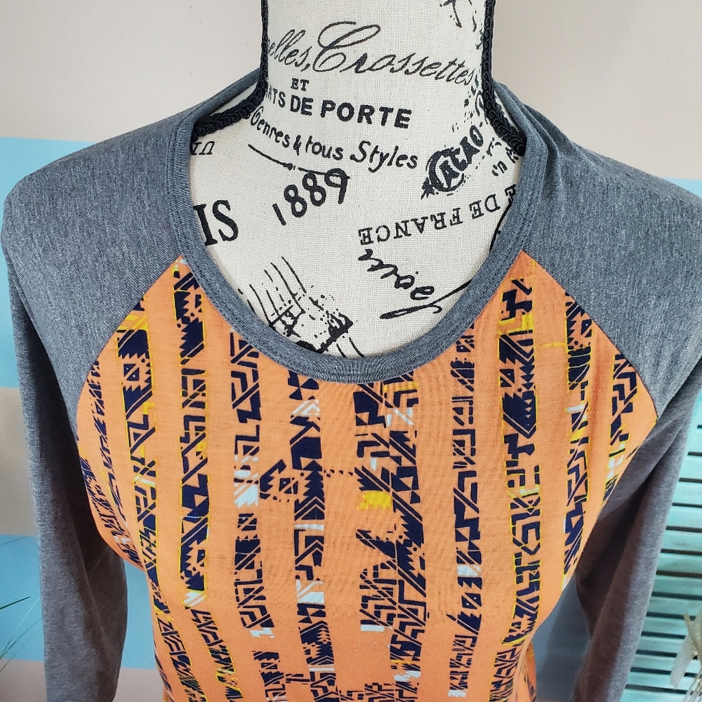 LuLaRoe Large Randy Top - Picture 2 of 7